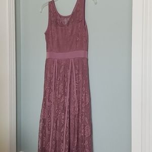 VINTAGE LOOK// Mauve Lace dress like new!